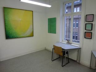 Ausstellungsrundgang in den Ateliers der wfk